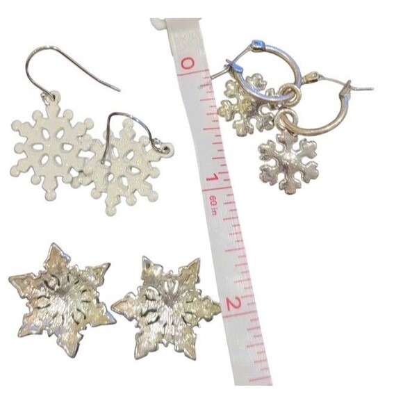 LOT 3 pair Christmas Earrings Snowflake White Silver Tone Rhinestones Nina Ricci - Picture 6 of 7